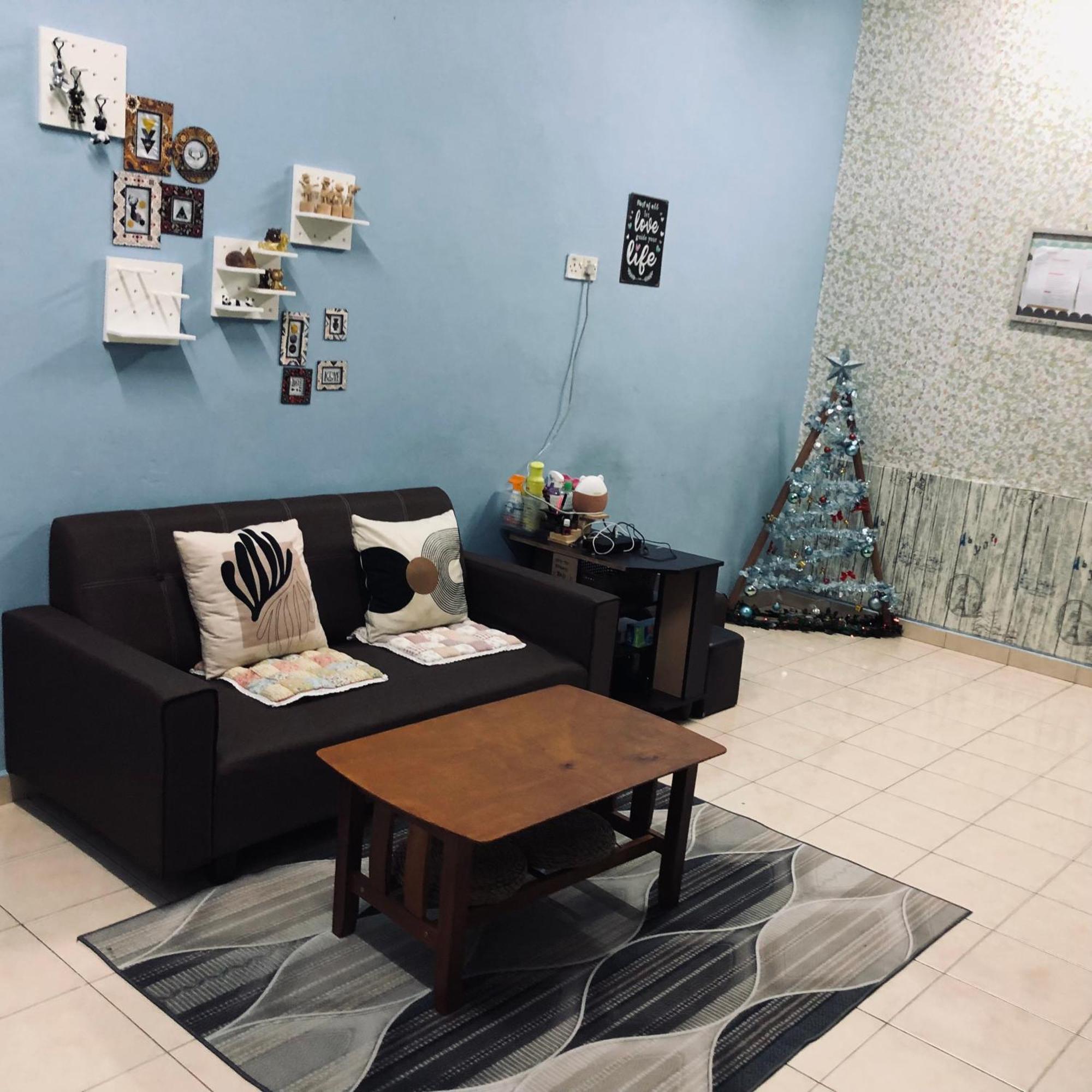 E&Y Homestay Куала Ромпин Екстериор снимка